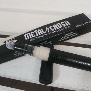 Kat Von D Metal Crush Liquid Highlighter Helix
